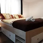 Kazinczy Apartment